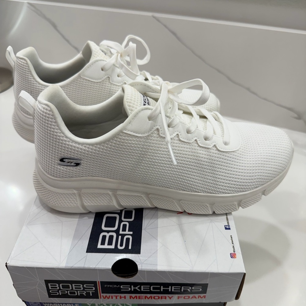 Skechers White Knit Memory Foam Casual Sneakers